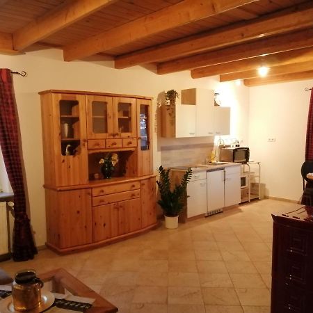 Ferienhaus Heinrichs Apartment Lage  Ngoại thất bức ảnh
